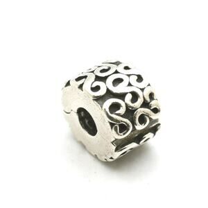 Authentic PANDORA Retired Swirls Clips - 790338